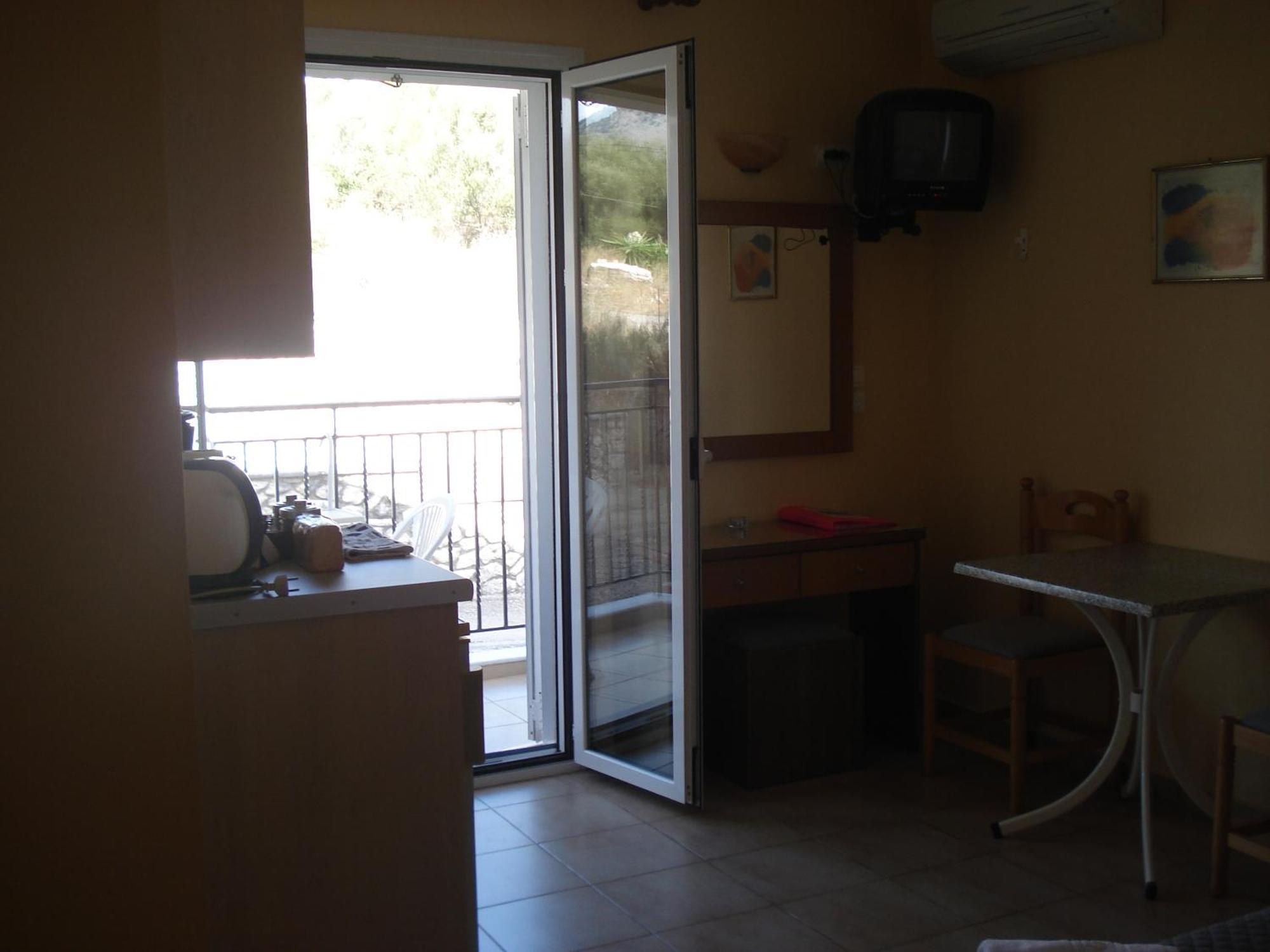Mema'S Apartment Agia Efimia Екстериор снимка