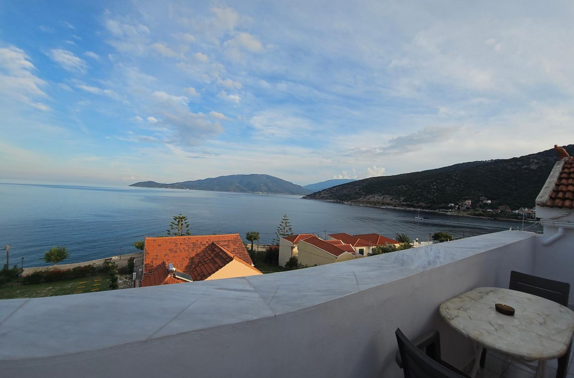 Mema'S Apartment Agia Efimia Стая снимка