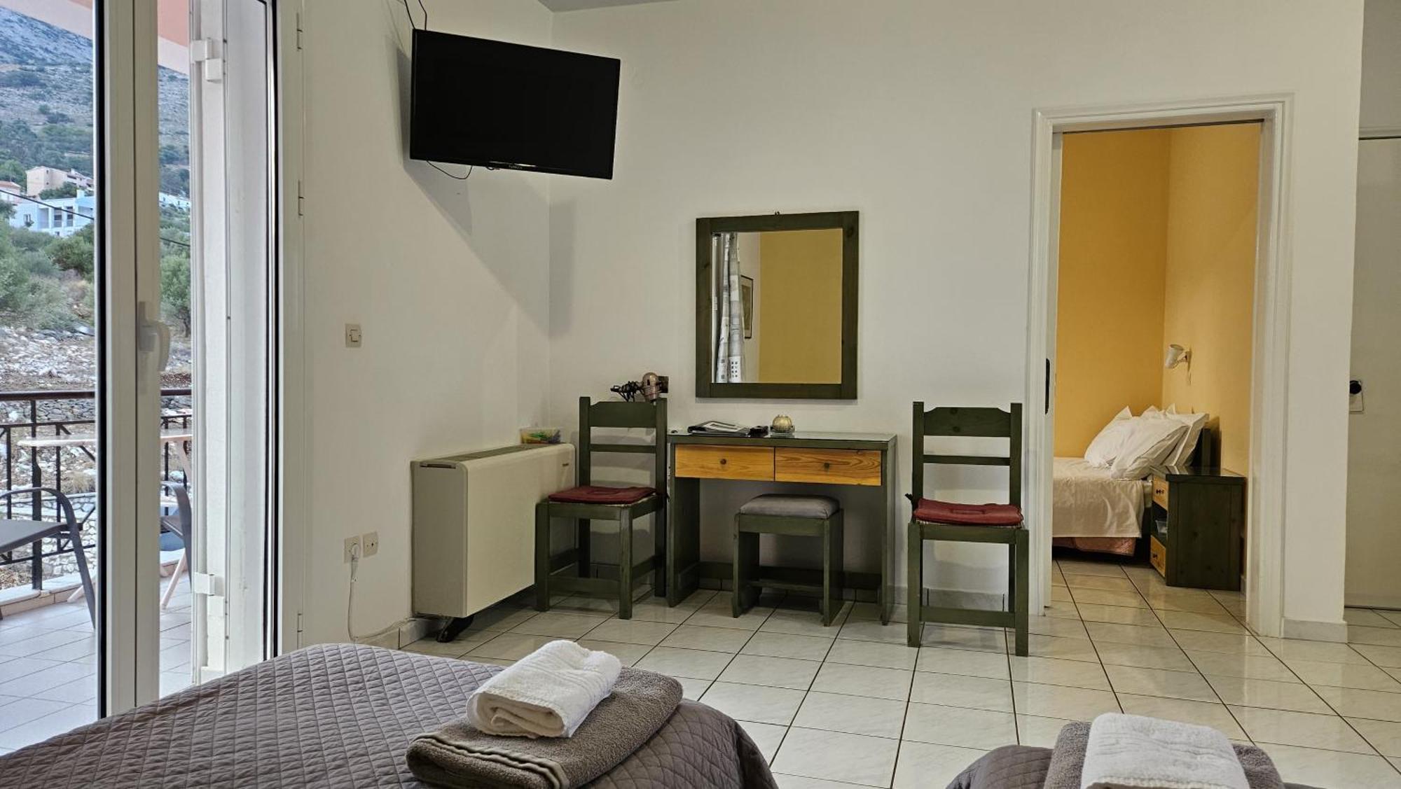 Mema'S Apartment Agia Efimia Стая снимка