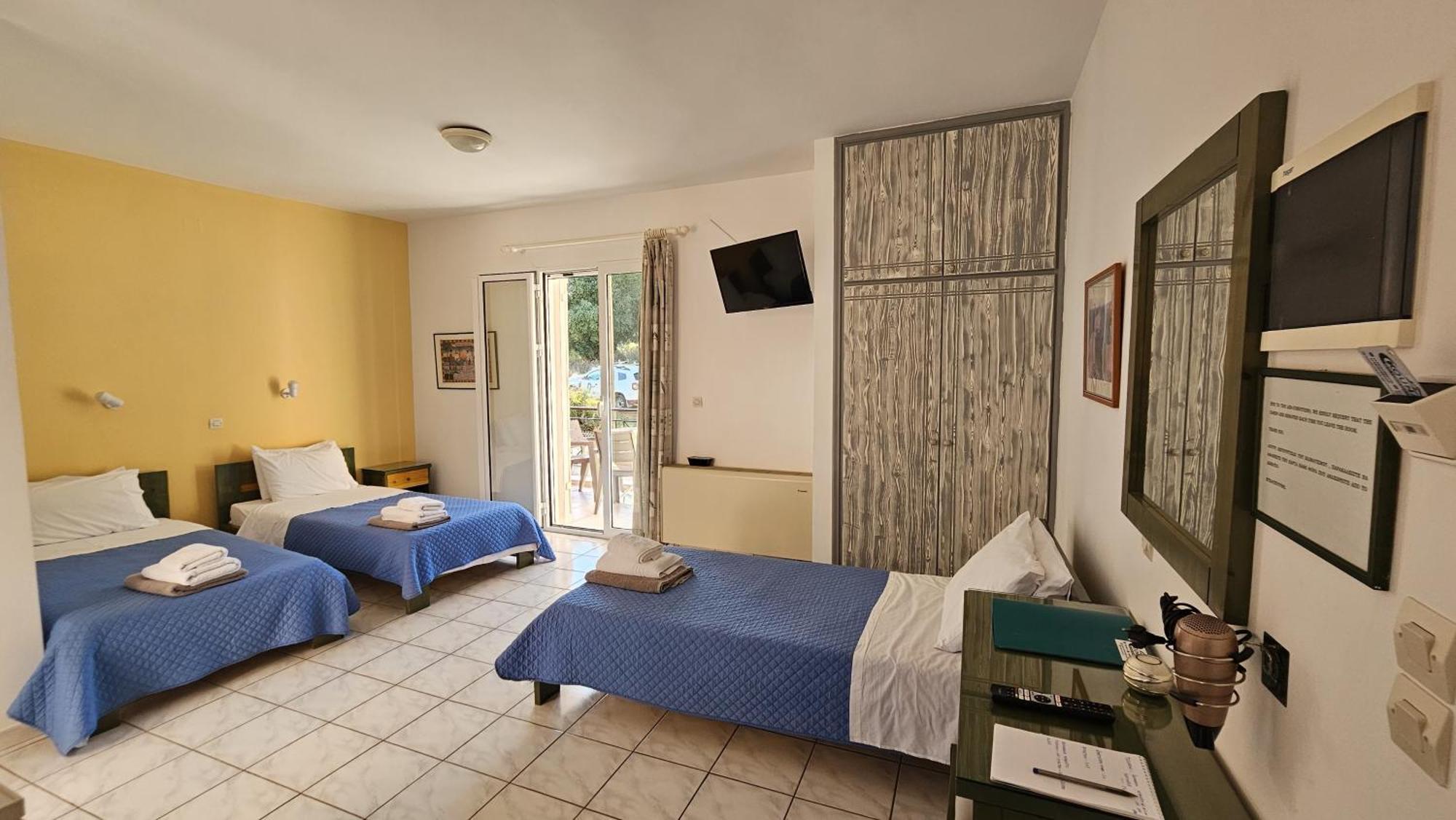 Mema'S Apartment Agia Efimia Стая снимка