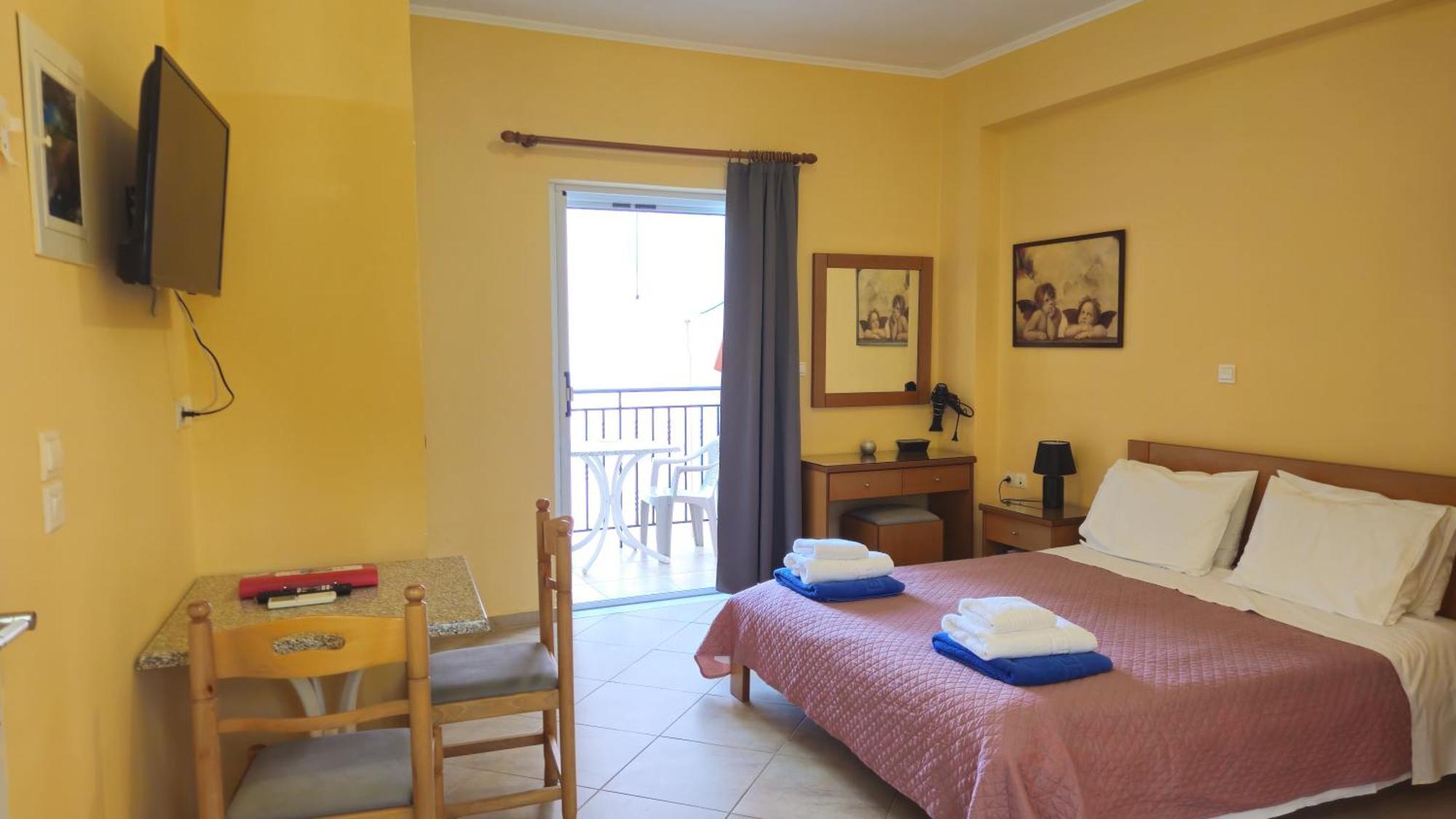 Mema'S Apartment Agia Efimia Стая снимка