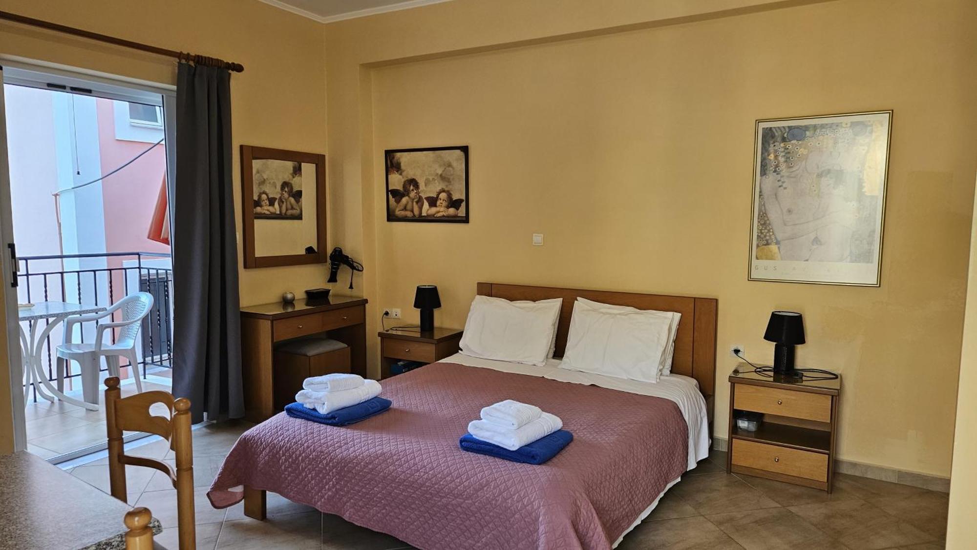 Mema'S Apartment Agia Efimia Стая снимка