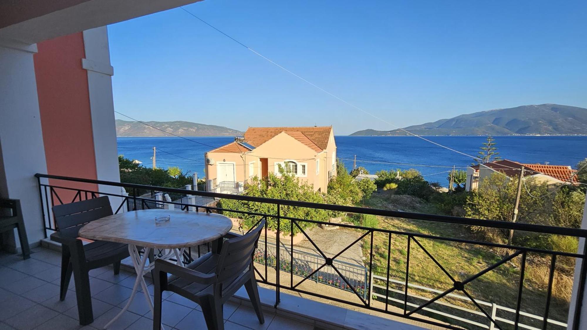 Mema'S Apartment Agia Efimia Стая снимка